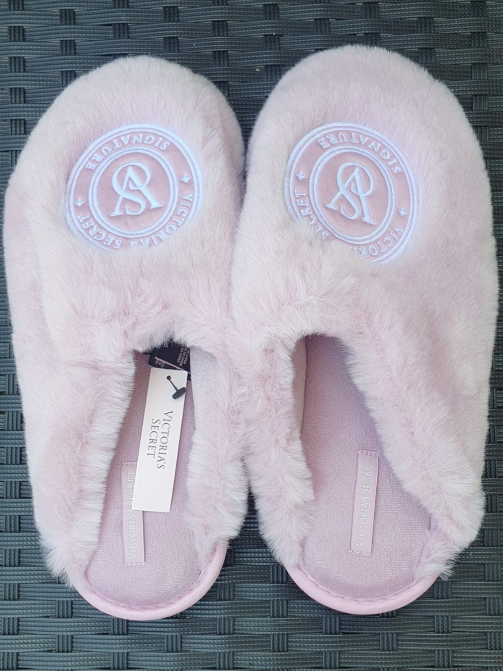 Victoria's Secret Light Pink Faux Fur Slip-On Slippers
